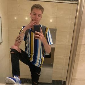 Meet your Posher, Daniel